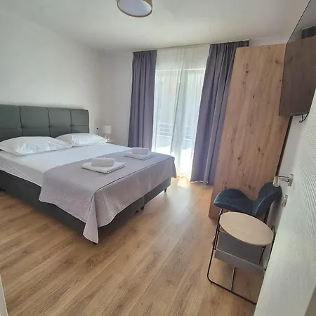 M&m-sea View & Private Parking Apartamento
